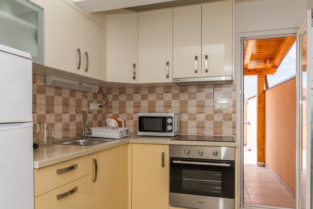 Apartments Villa-Ines Center Vodice Ngoại thất bức ảnh