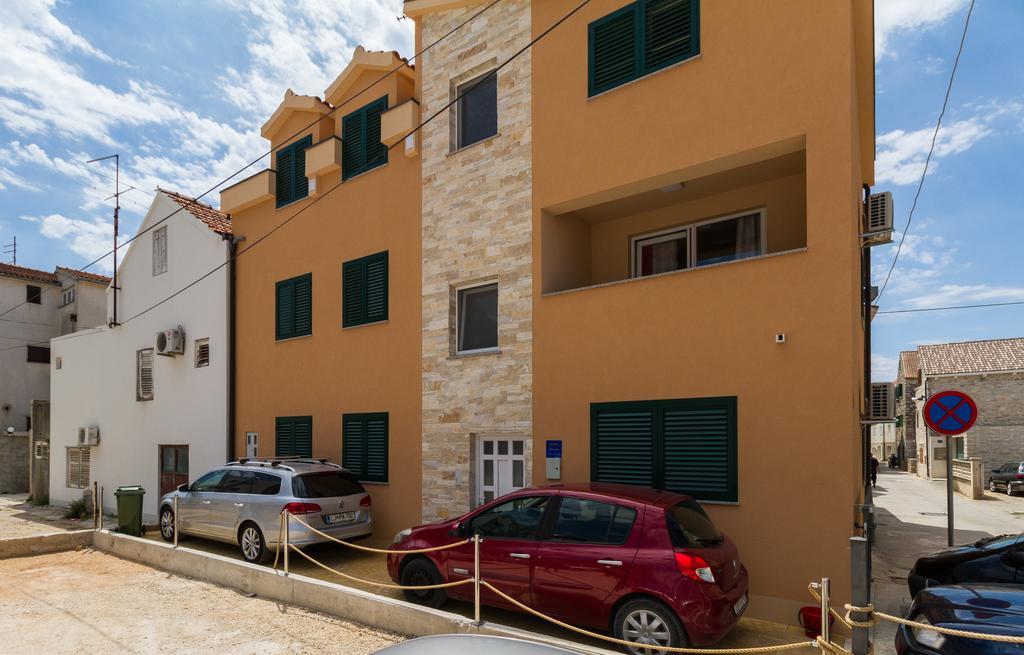 Apartments Villa-Ines Center Vodice Ngoại thất bức ảnh